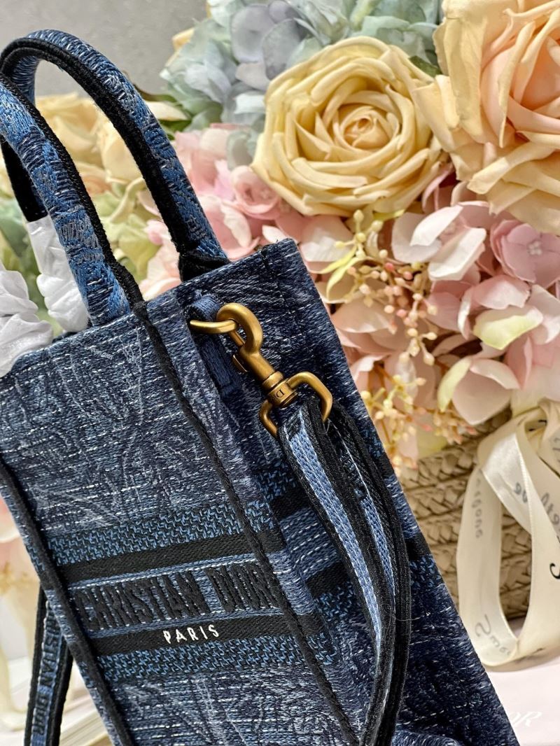 Christian Dior Shopping Bags